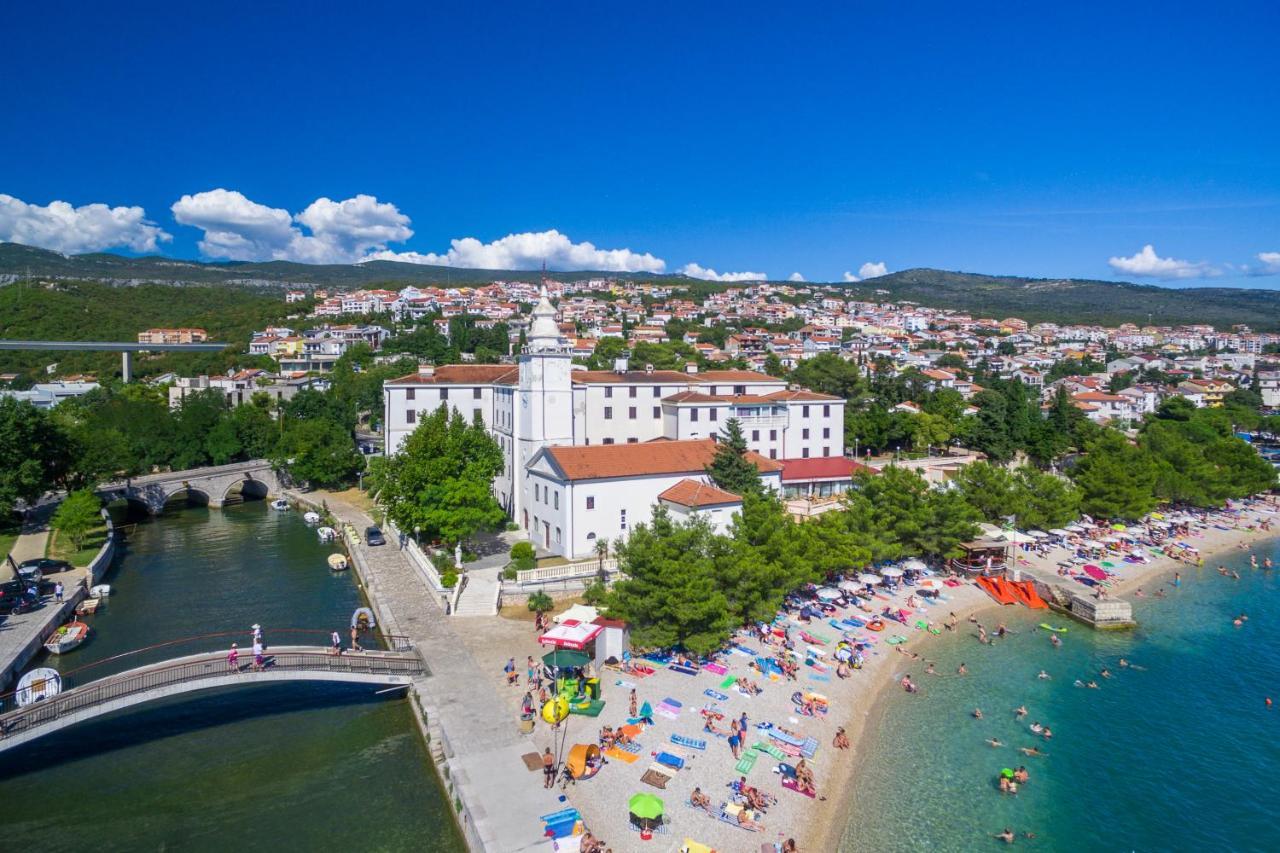 Apartments Marija Crikvenica Exterior photo