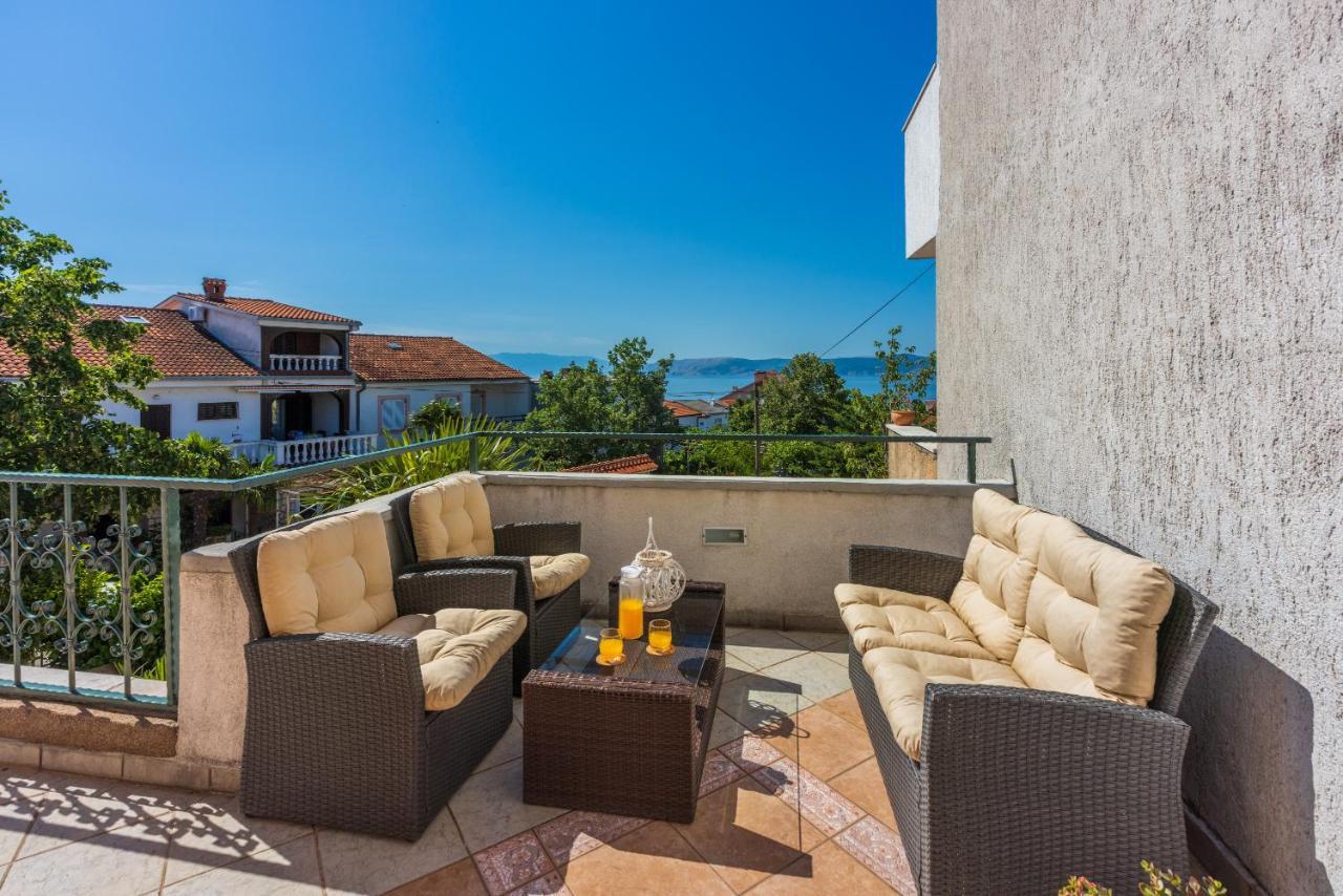 Apartments Marija Crikvenica Exterior photo